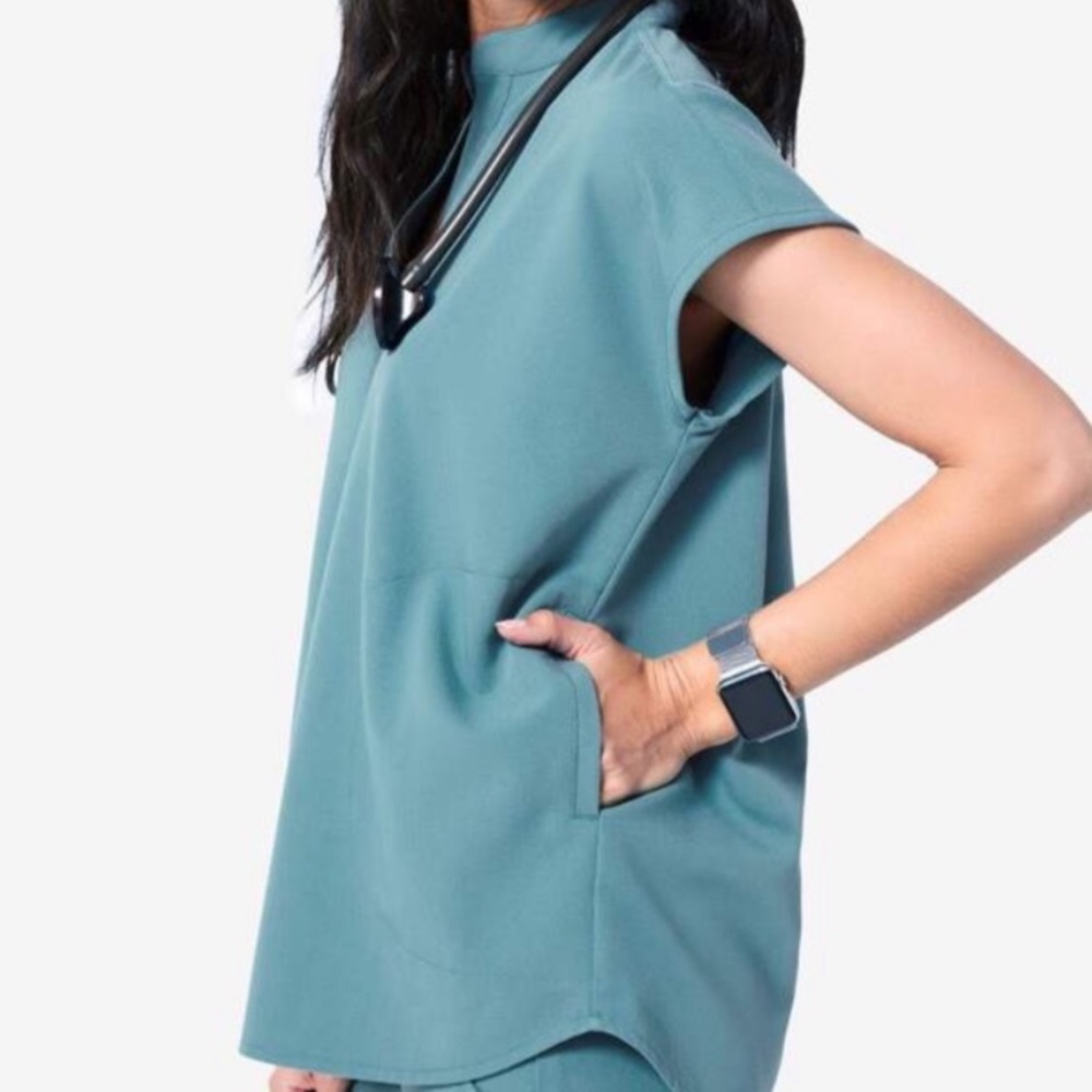 Figs Rafaela top in hydrogen